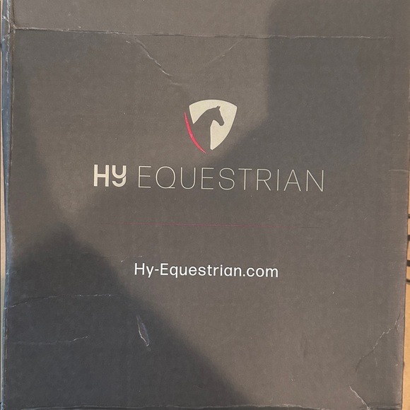 Boots - Picture 2 of 5